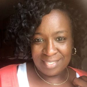 Meet your Posher, Nona